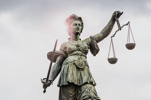 HayalTech Hukuk Blogu, pratik konuları tartışmak için bir forumdur.